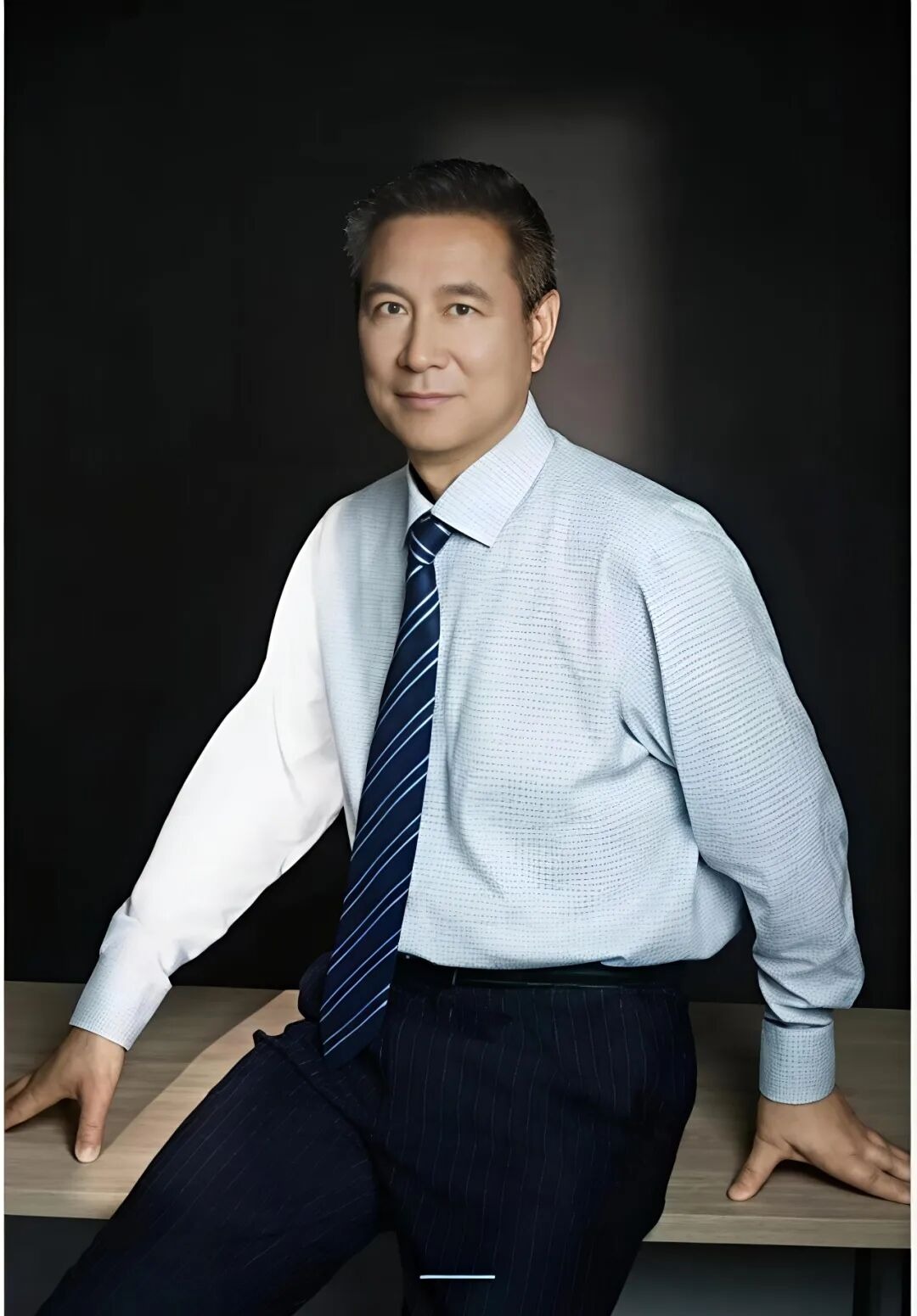 黄辉律师